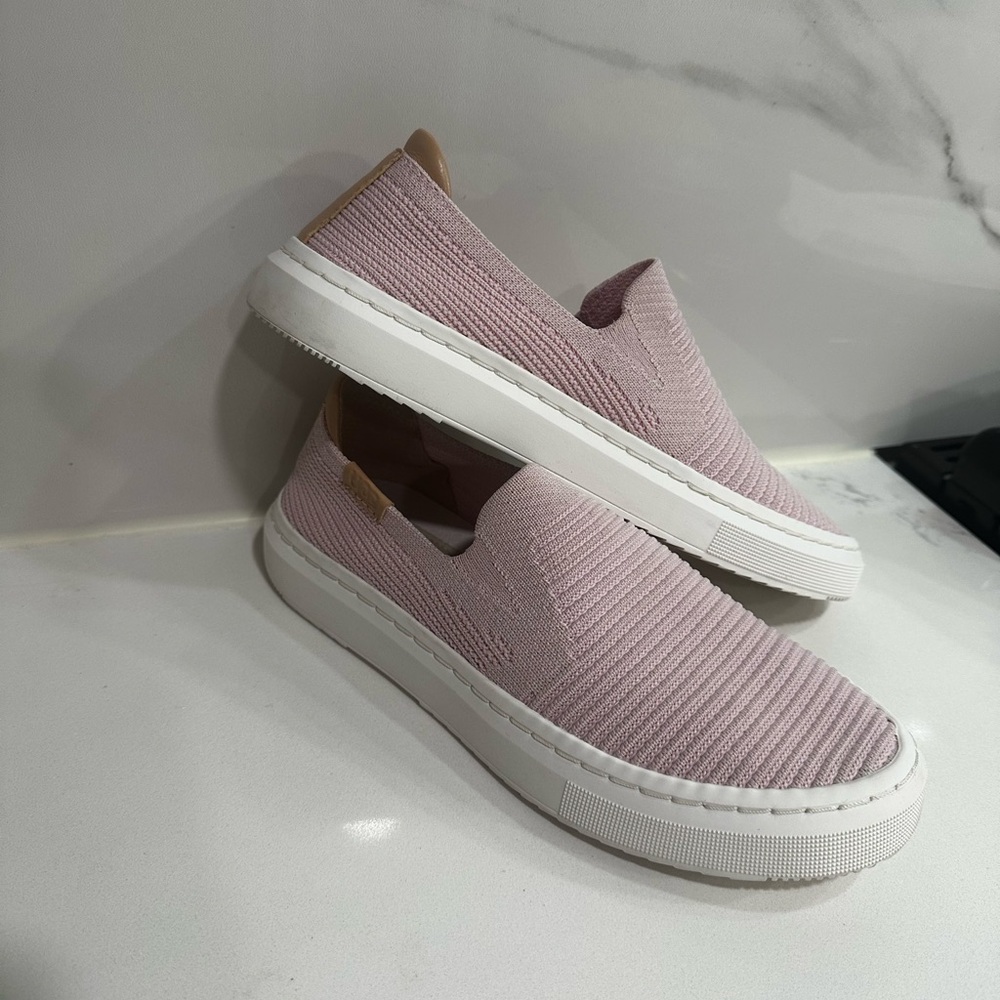 UGG Soft Pink Knit Slippers - Picture 3 of 14